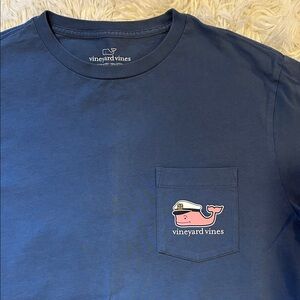 Vineyard Vines Navy Blue Tee with Pink Whale Logo - New Without Tags Medium